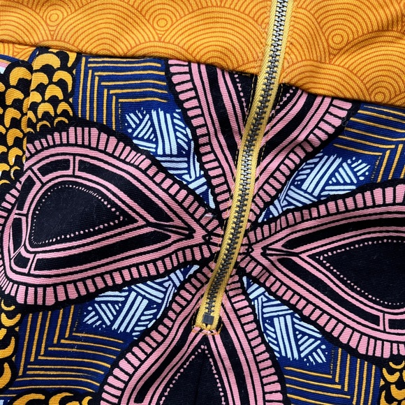 Maeve Geometric Yellow and Black Pencil Skirt - Picture 4 of 6